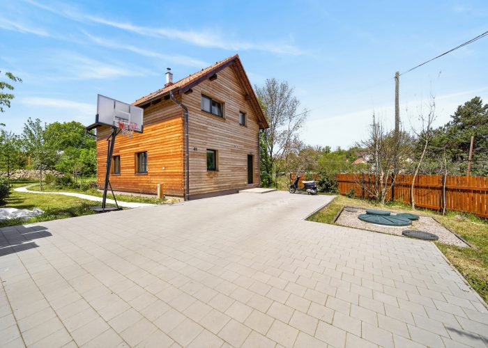 37_Lipova